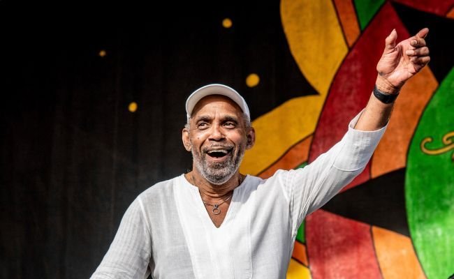 frankie beverly net worth